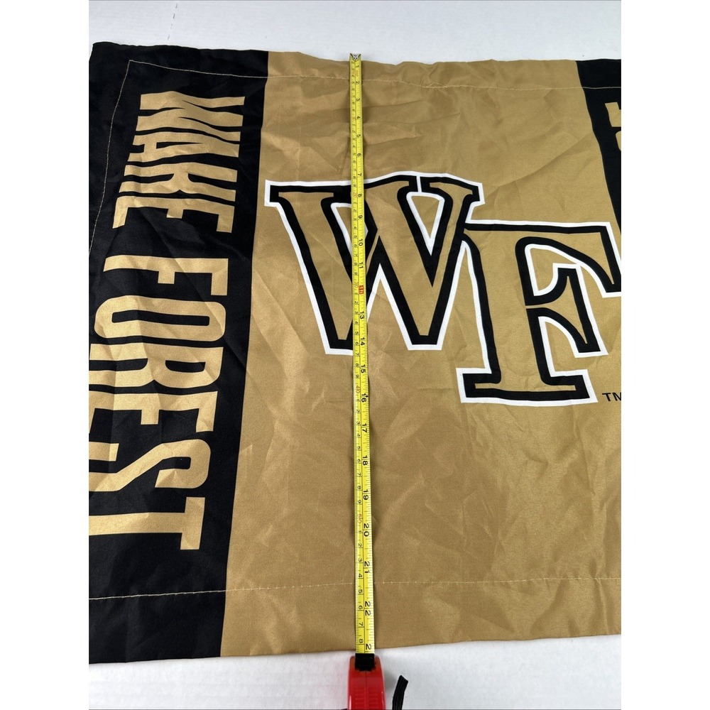 Wake Forest Pillow Case Black‎ & Gold - Picture 5 of 7